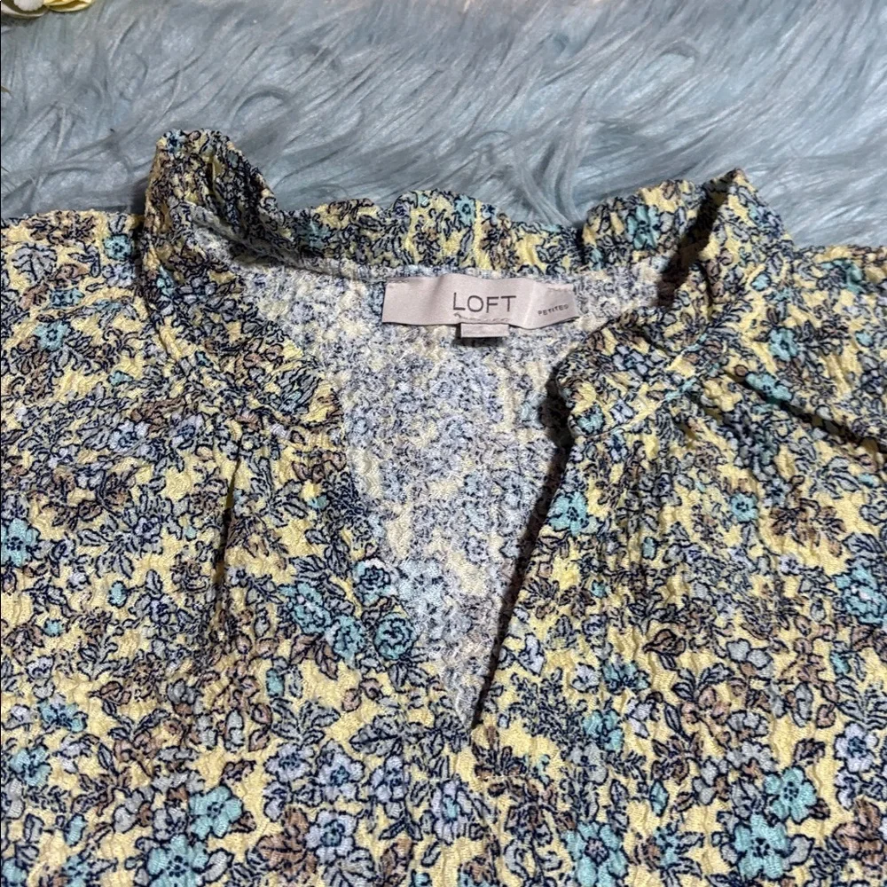 LOFT Garden Floral Puff Sleeve Short Sleeve Top sz SP